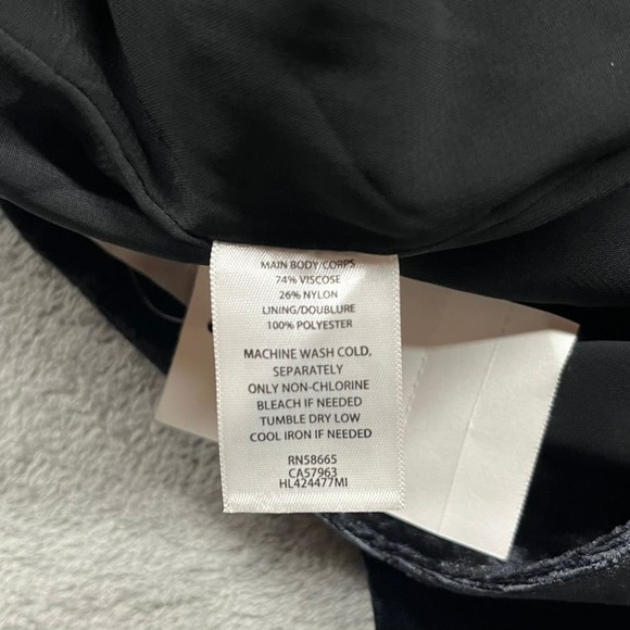 Chelsea‎ 28 Womens Black Shorts Size 12 Viscoe Nylon - Picture 4 of 7